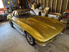 '64 CORVETTE ROADSTER