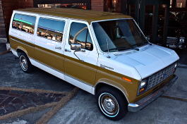 '89 Ford ClubWagon